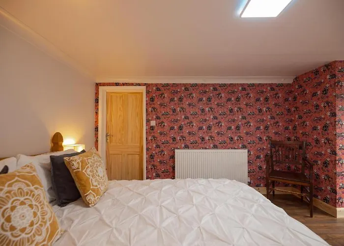 Harriet's In Roundhay, *